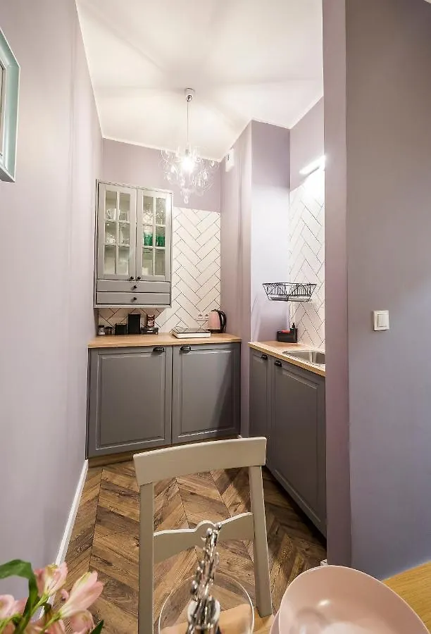 Apartment Apartament Z Ogrodkiem I Garazem Posen Polen