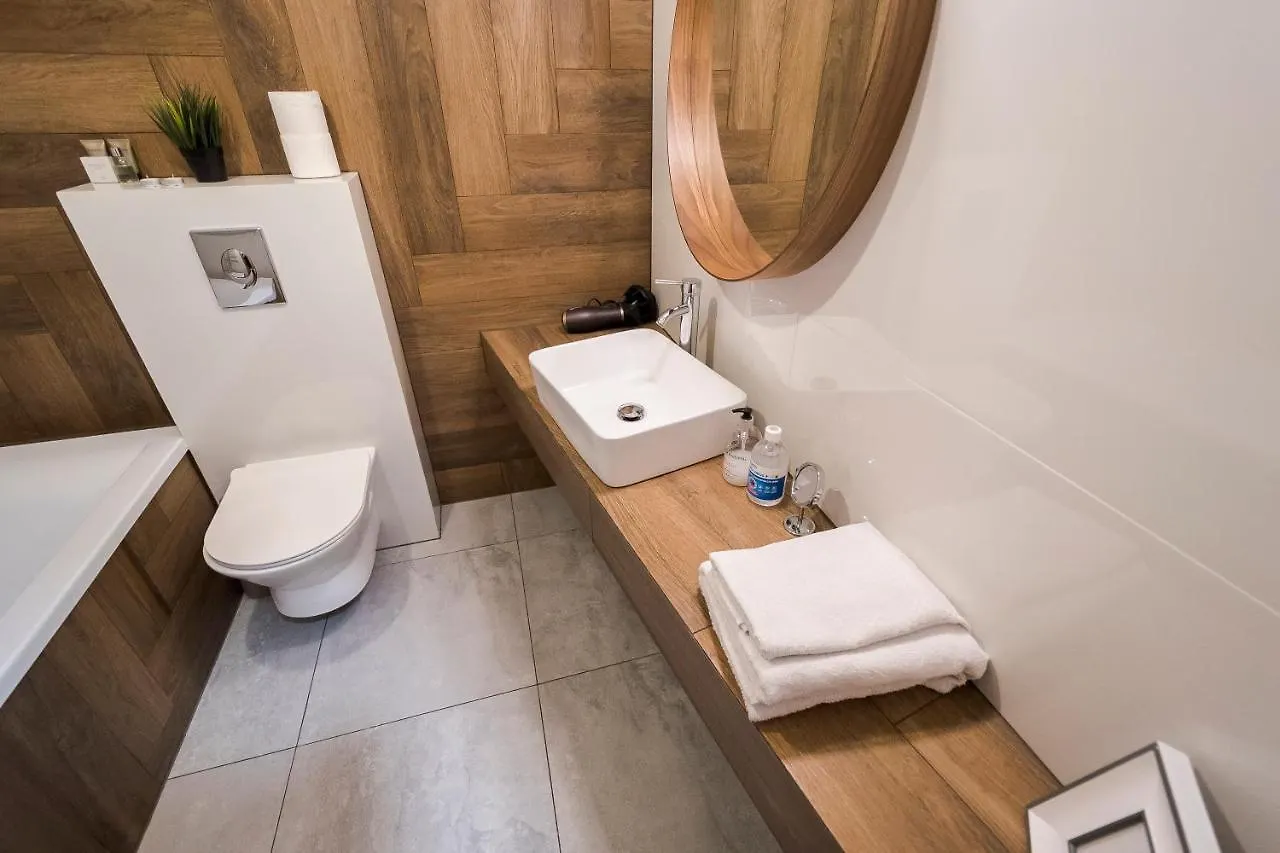 Apartament Z Ogrodkiem I Garazem Posen Apartment