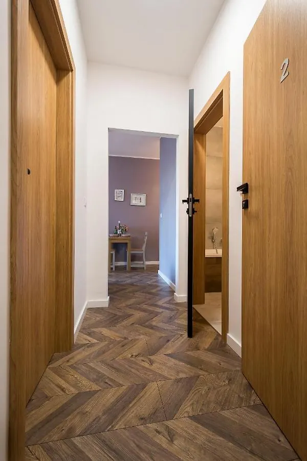 Apartment Apartament Z Ogrodkiem I Garazem Posen
