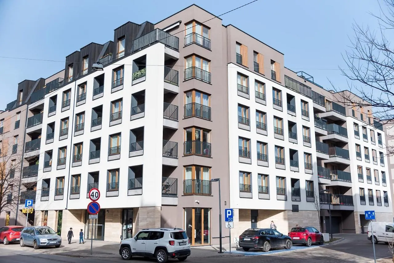 Apartament Z Ogrodkiem I Garazem Posen Apartment